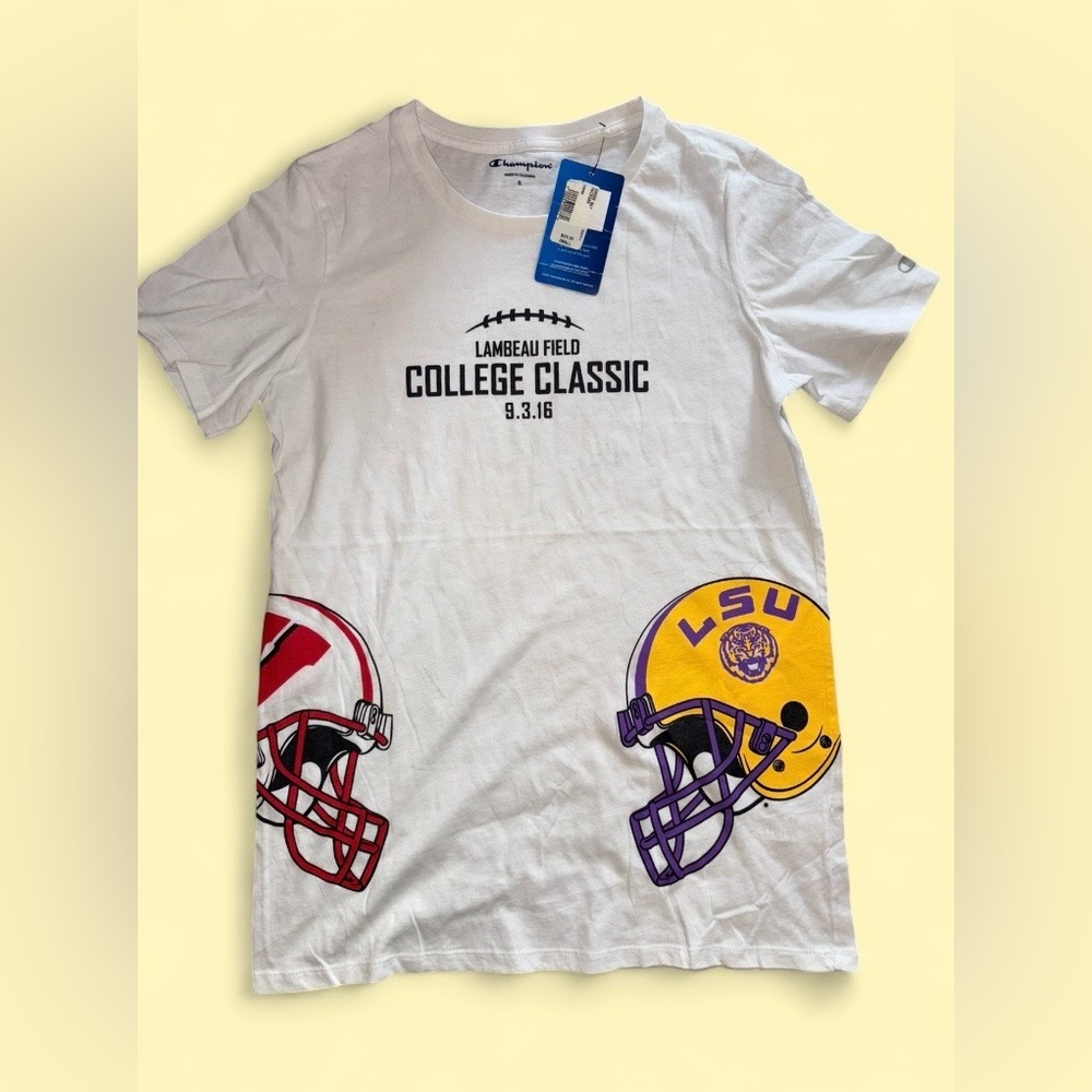 Champion Lambeau Field College Classic LSU vs Wisconsin Tee - NWT - Size Small - Picture 5 of 7